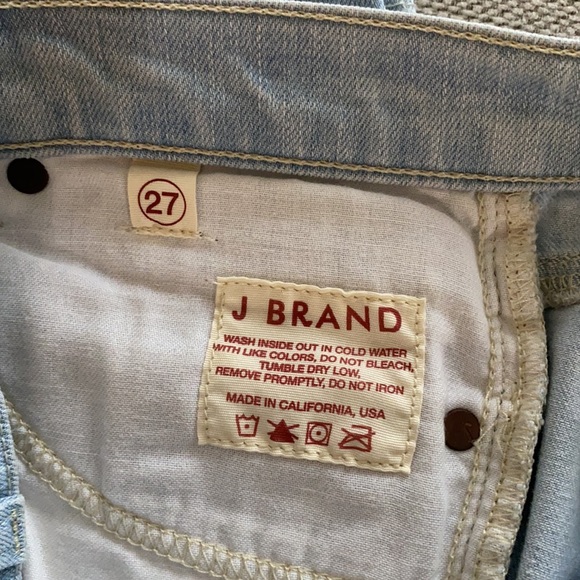 J BRAND JEANS straight leg - Picture 3 of 4